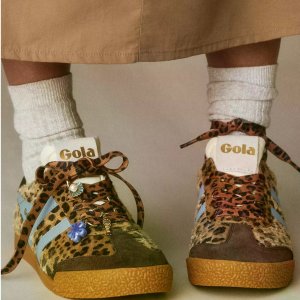 6折起！封面俏皮小豹纹€82