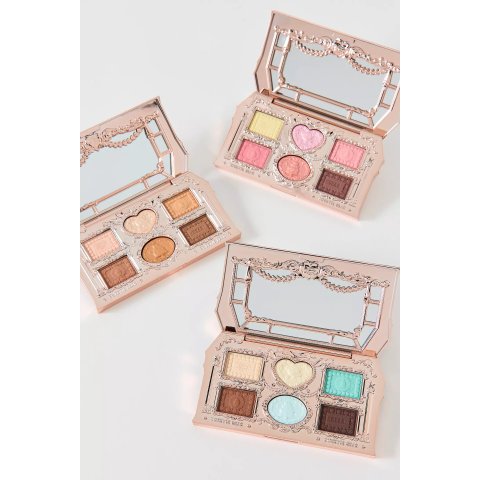 $25 off $100Sweetie Bear Eyeshadow Palette 6 Colors