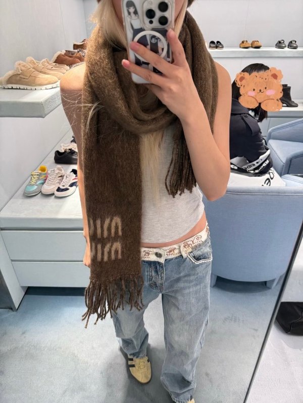 Miu Miu Logo 马海毛围巾