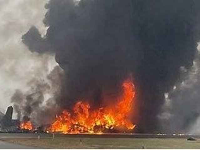 现场烈焰冲天！一架载有6人的商务机...