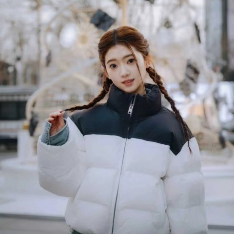 Alexander Wang演员贾笑涵同款@Reborn黑白拼色羽绒