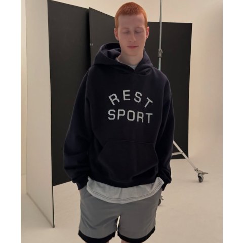 卫衣 模特同款灰色