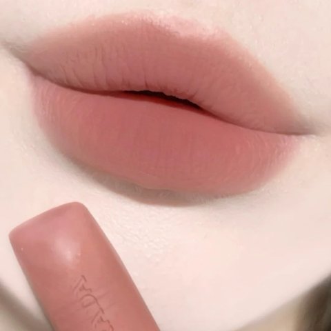 哑光口红#B13 Marron