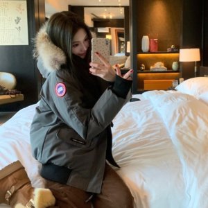 加鹅捡漏！Chilliwack羽绒服€913 拼接羽绒€426