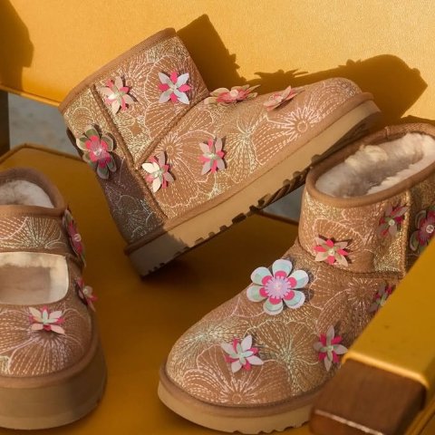 Classic Mini Meadow 雪地靴