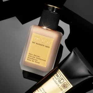 折合64折 水漾轻透粉底€44