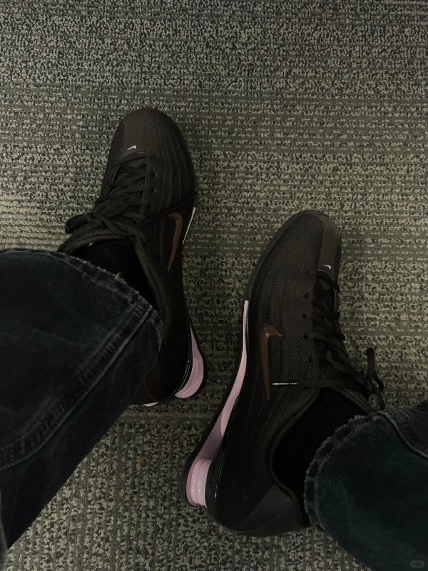 SHOX Z 低帮休闲鞋 棕粉色