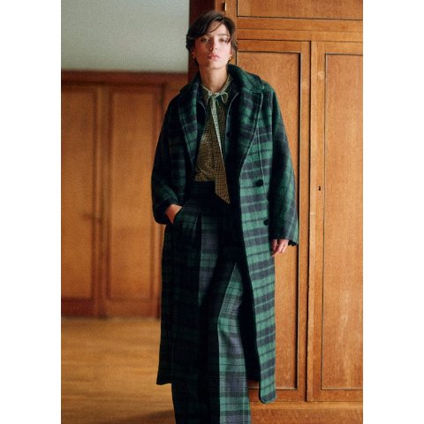绿色格纹羊毛大衣