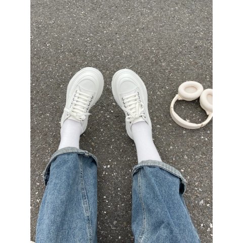 Tread白色低帮厚底鞋