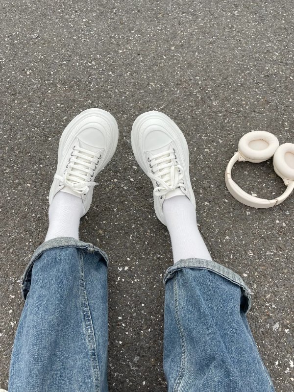 Tread白色低帮厚底鞋