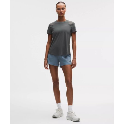 Lululemon Speed Up 高腰短裤 4寸