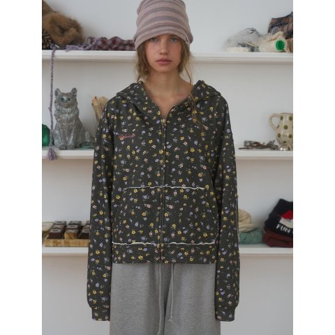 Patch Pointed Hoodie Black