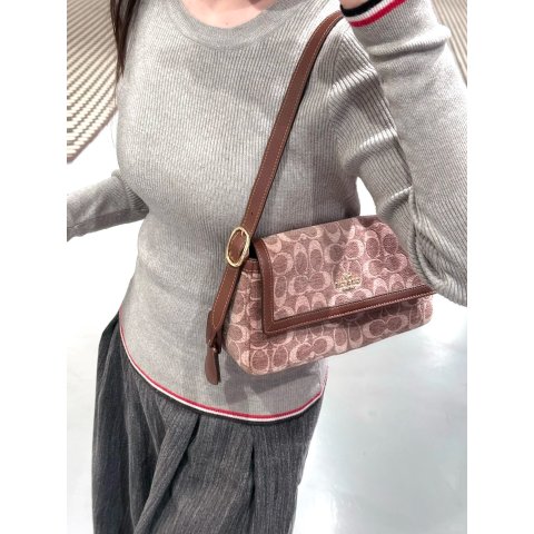 Coach Etta 小号羊毛肩包