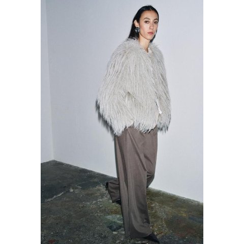 ZaraZW COLLECTION 仿皮草外套