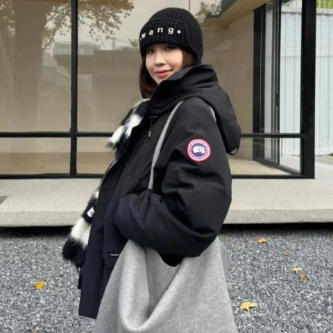 Chilliwack 羽绒夹克