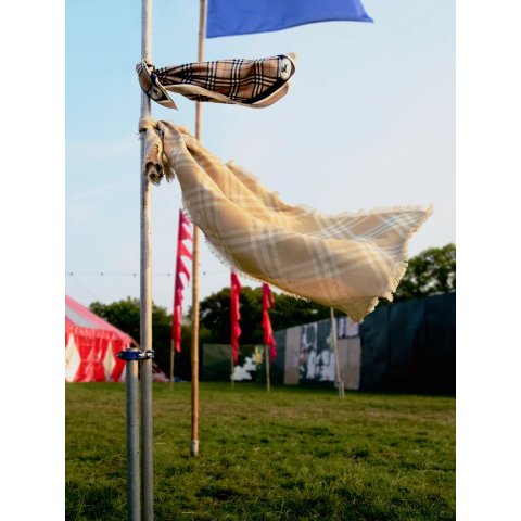 格纹羊毛真丝围巾