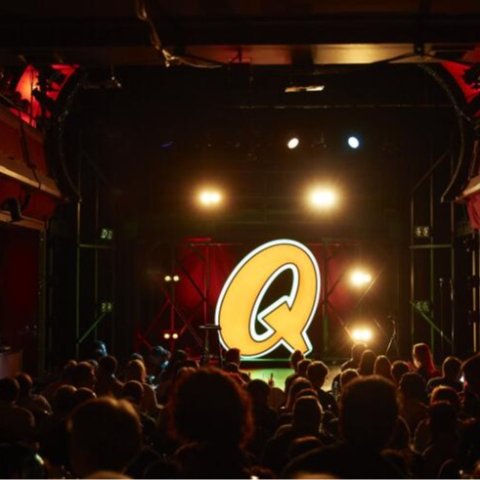 Quatsch Comedy Club脱口秀Quatsch Comedy Club 门票 含柏林高端酒店住宿