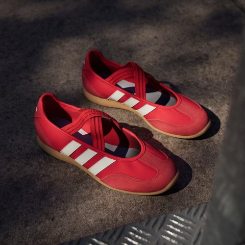 Adidas新春开运小红鞋BARREDA Mary Jane 女鞋