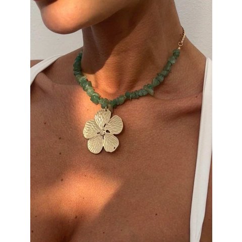Bohemian 天然石花饰项链