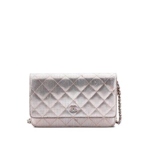 ChanelPixel Effect Quilted Calfskin Wallet on Chain