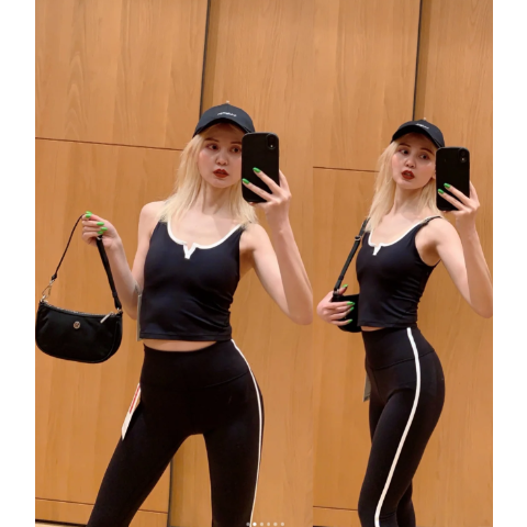 City Essentials 单肩包 1L 提花