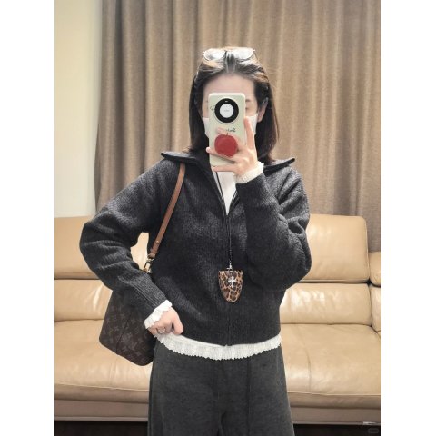 舒芙蕾 女款绒感开衫 S码