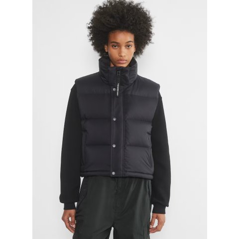 Aritzia Super Puff Shorty马甲 cliMATTE