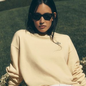 活力少女的早春穿搭