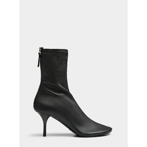 Minimalist 女士短靴