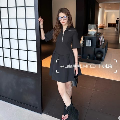 拉链迷你连衣裙