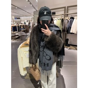 Coach经典黑色 有气场Signature 双色羊绒围巾