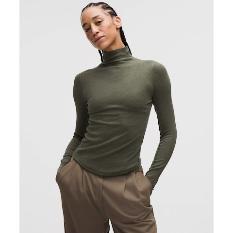 Hold Tight 高领长袖T恤