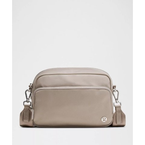 Everywhere 斜挎包 金属配件 3L