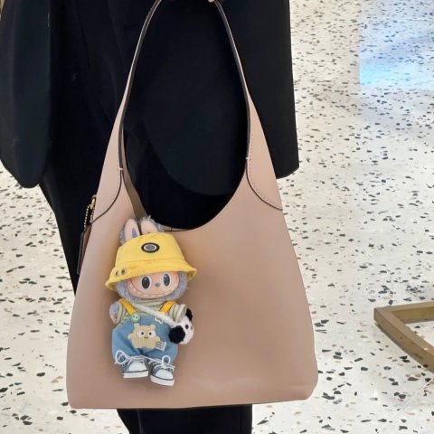 Brooklyn 肩背包 28号