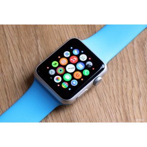 免税包邮，Apple Watch Sport 42mm (2015, 铝合金表盘, 运动表带)