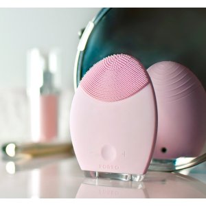 All FOREO LUNA 1 and ISSA @ SkinStore