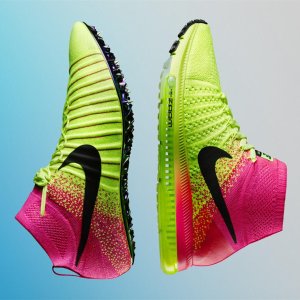 Nike Zoom All Out Flyknit 男女款跑鞋