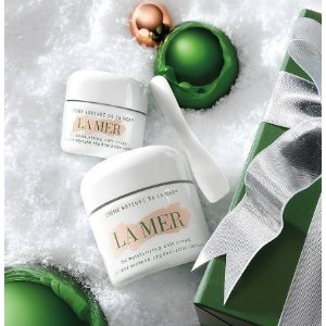 with Any La Mer Purchase @ Saks Fifth Avenue