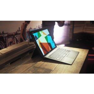 Lenovo IdeaPad Miix 700 12" Tablet(Core m7, 8GB, 256GB)