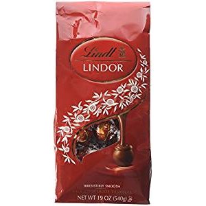 Lindt LINDOR Milk Chocolate Truffles, 19oz