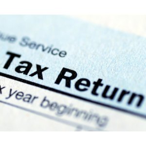 TurboTax, H&R Block, TaxAct 热门报税软件对比