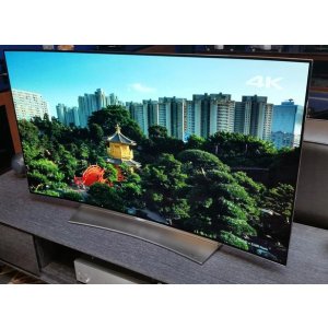 LG Electronics 55EG9100 55“ 1080p 曲面智能 OLED TV