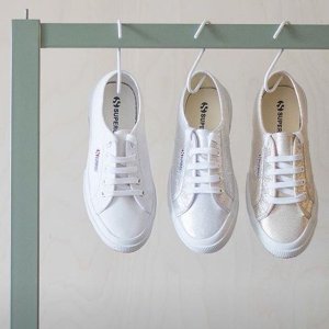 shopbop.com 精选Superga意大利国民帆布鞋促销