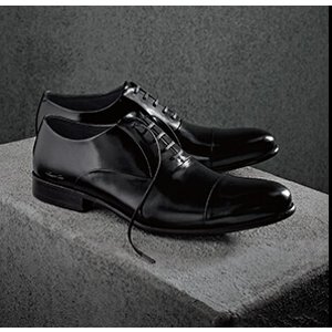 Select Kenneth Cole Reaction Men's and Women's Shoes @ Amazon.com