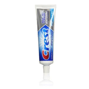 Crest Baking Soda and Peroxide Whitening with Tartar Protection Fresh Mint Toothpaste, 4.6 Ounce