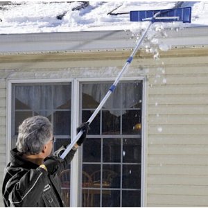 Snow Joe 21' Twist-n-Lock Telescoping Snow Shovel Roof Rake w/ 6" x 25" Poly Blade – RJ204M
