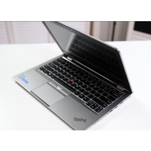 联想Lenovo ThinkPad 13吋 超极本 (i5, 256GB SSD, 8GB DDR4) 银色可选