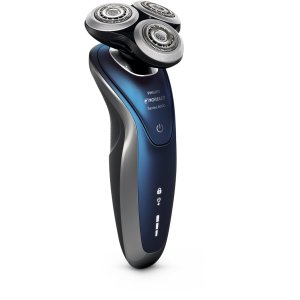 Philips Norelco Electric Shaver 8900, Special Wet & Dry Edition