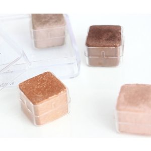 Shimmer Cubes @ The Body Shop