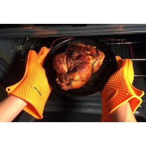 Gelindo Silicone Oven Mitts, 1 Pair, FDA Approved BBQ Insulated Gloves